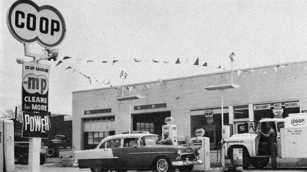 Farway Gas Station 1940
